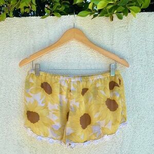 Sunflower Lacy Short Shorts